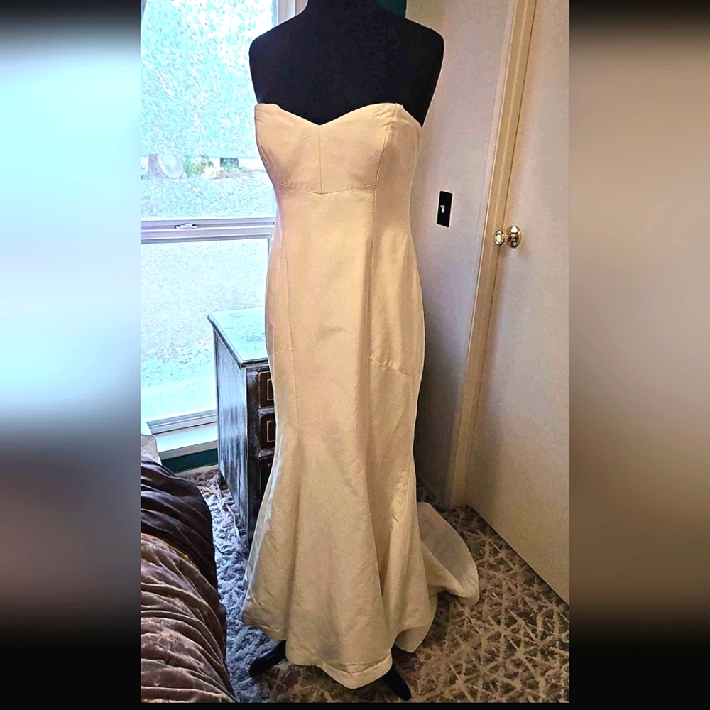 Nicole Miller wedding dress